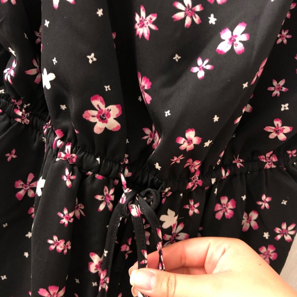 Cupcakes and cashmere Vickie Jumpsuit - Picture 13 of 16